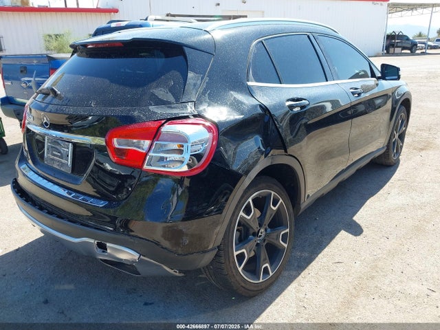 Mercedes-Benz m270 2019 WDCTG4EB4KU013611 Image 6