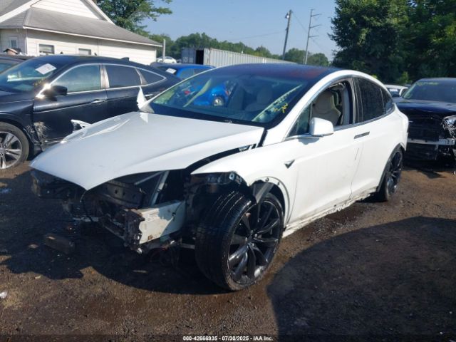 2018 TESLA MODEL X 5YJXCBE23JF100303 Photo 1