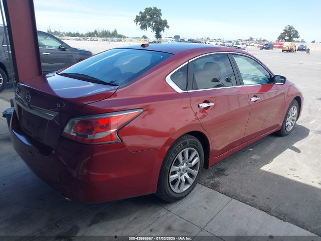 1N4AL3AP0FN882975 Nissan 2015