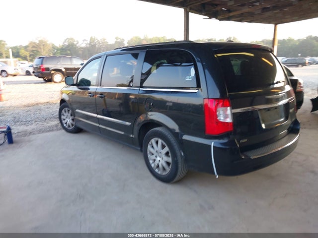 2C4RC1BG2ER357885 Chrysler Town and Country