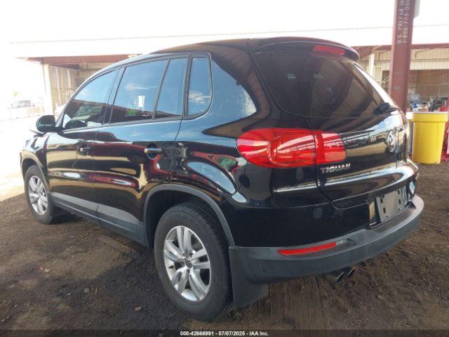 2013 VOLKSWAGEN TIGUAN WVGBV3AXXDW586745 Photo 2