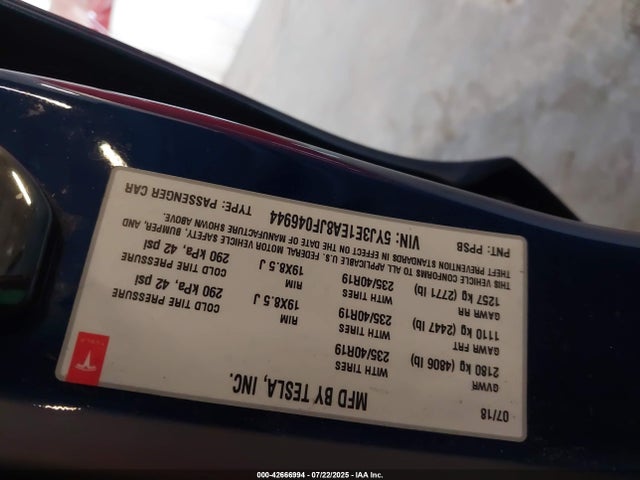 2018 TESLA MODEL 3 5YJ3E1EA8JF046944 Photo 8