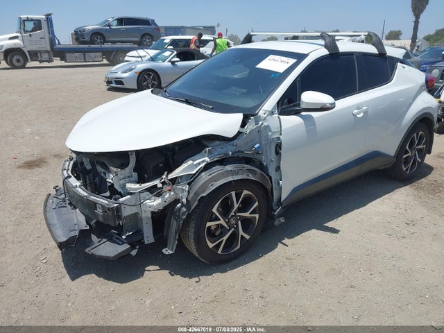 NMTKHMBX8JR036857 Toyota 3zr-fae
