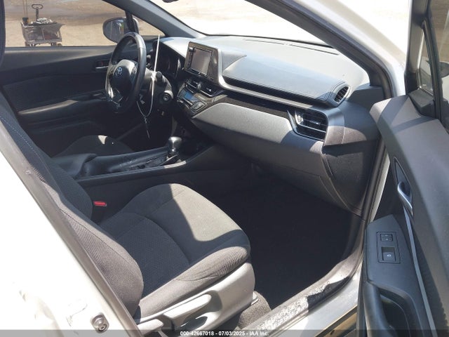 NMTKHMBX8JR036857 Toyota 3zr-fae