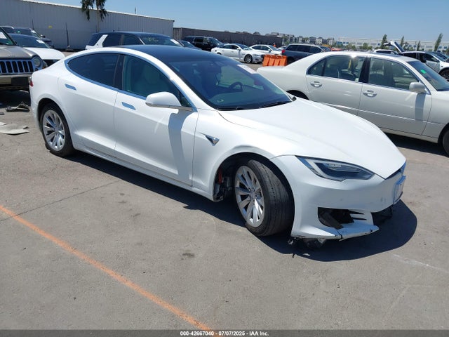 2017 TESLA MODEL S 5YJSA1E19HF215502 Photo 0