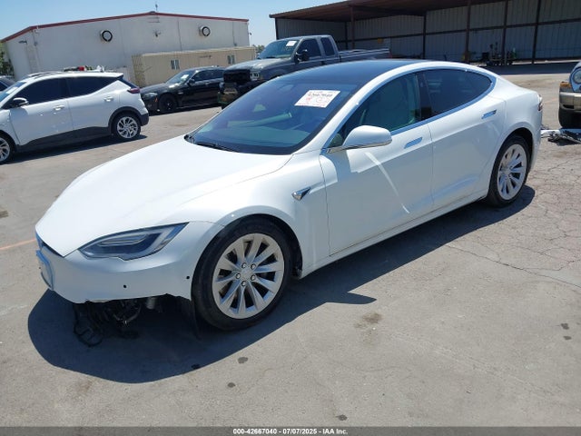 2017 TESLA MODEL S 5YJSA1E19HF215502 Photo 1
