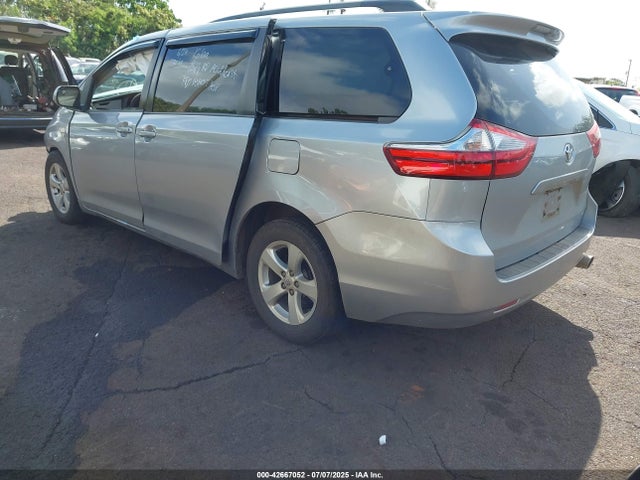 5TDKK3DCXGS691540 Toyota Sienna Le 7 Passenger