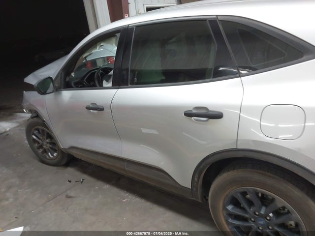 Продажа на аукционе авто 2020 Ford Escape S, vin: 1FMCU0F67LUC23710, номер лота: 42667078