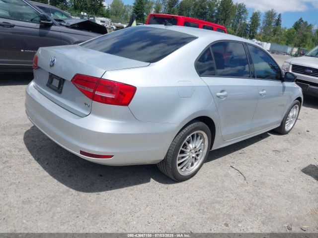 2015 VOLKSWAGEN JETTA 3VWLA7AJ3FM273527 Photo 3