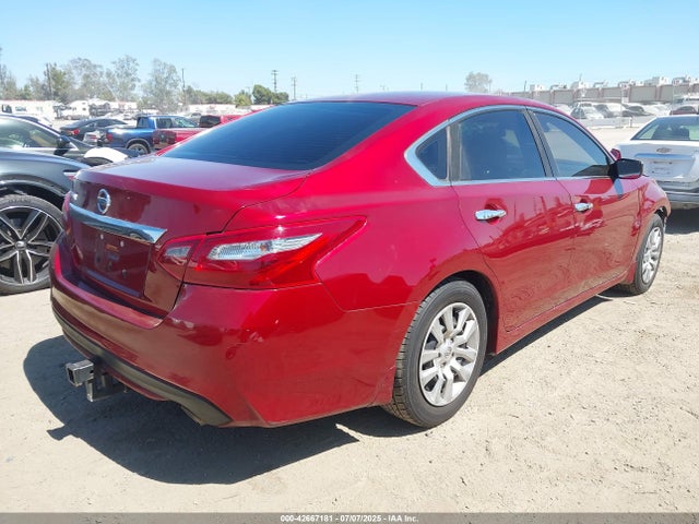 1N4AL3AP7JC471531 Nissan 2018