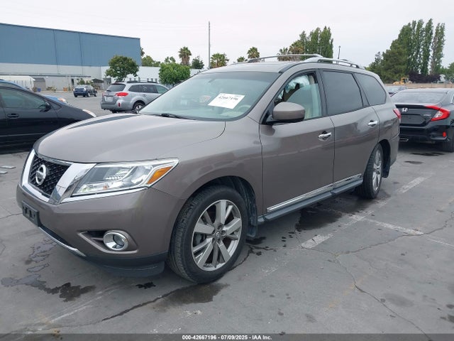 5N1AR2MM8EC618090 Nissan Pathfinder