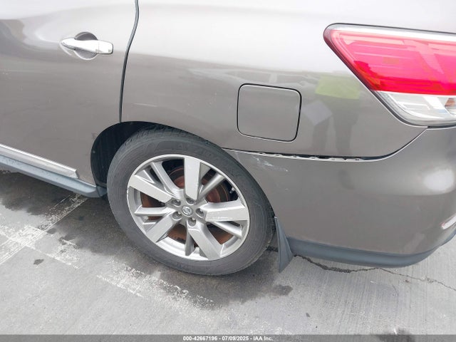 5N1AR2MM8EC618090 Nissan Pathfinder