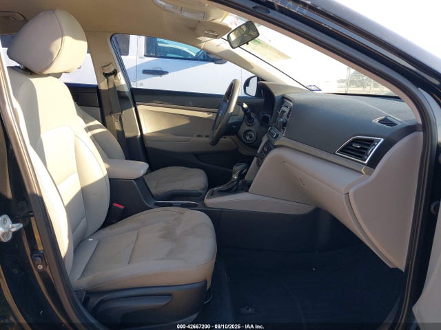 KMHD74LF9HU057754 Hyundai Elantra