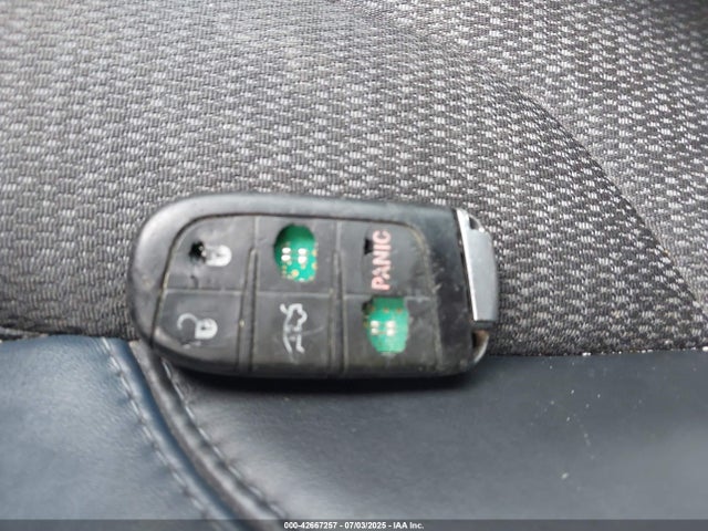 Chrysler 2015 2015 1C3CCCBB3FN691965 Image 11