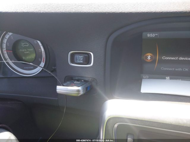 2013 VOLVO S60 YV1612FS0D1213942 Photo 10
