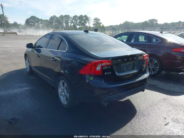 2013 VOLVO S60 YV1612FS0D1213942 Photo 2