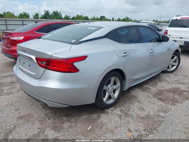 Nissan 2016 2016 1N4AA6AP6GC393064 Image 4