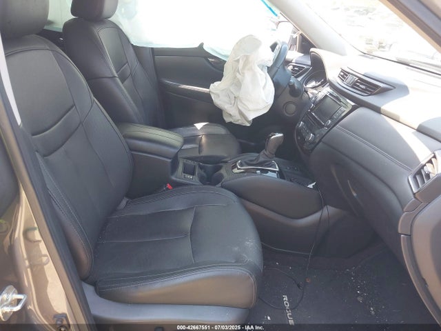 5N1AT2MV4LC748116 Nissan Rogue