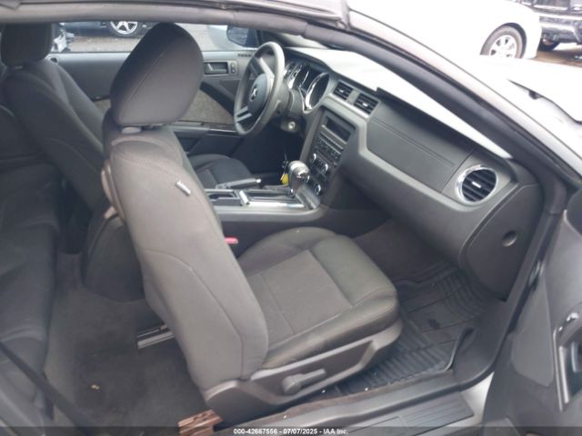 2011 FORD MUSTANG 1ZVBP8EM2B5142545 Photo 4