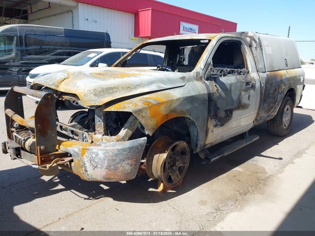 42667573 :رقم المزاد ، 3C6LR5AT2HG771227 vin ، 2017 Ram 2500 Tradesman  4x4 8' Box مزاد بيع