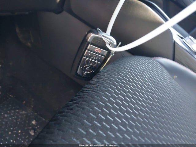 1FMCU9NZ0SUA93638 Ford dura d4 ivct atk