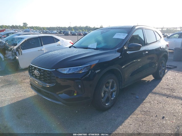1FMCU9NZ0SUA93638 Ford dura d4 ivct atk