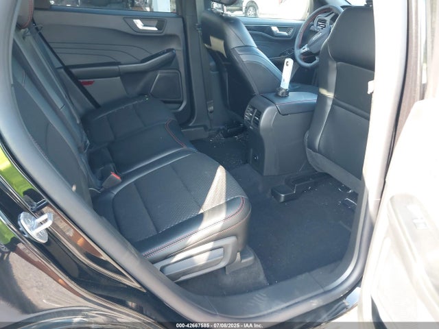 1FMCU9NZ0SUA93638 Ford dura d4 ivct atk
