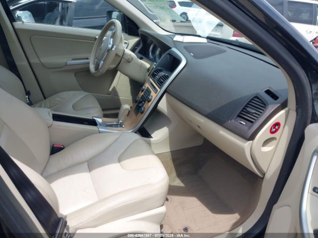2011 VOLVO XC60 YV4952DZ7B2209799 Photo 4
