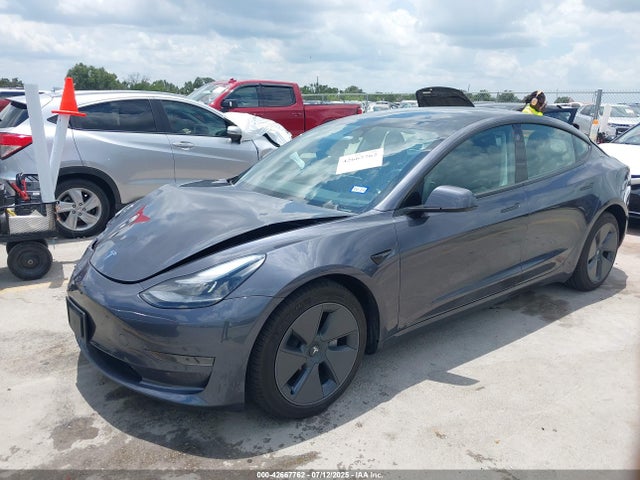2023 TESLA MODEL 3 5YJ3E1EA3PF668182 Photo 1