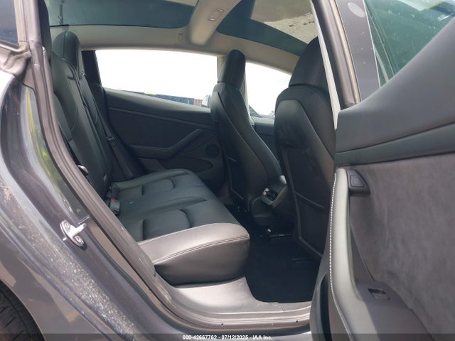 2023 TESLA MODEL 3 5YJ3E1EA3PF668182 Photo 7