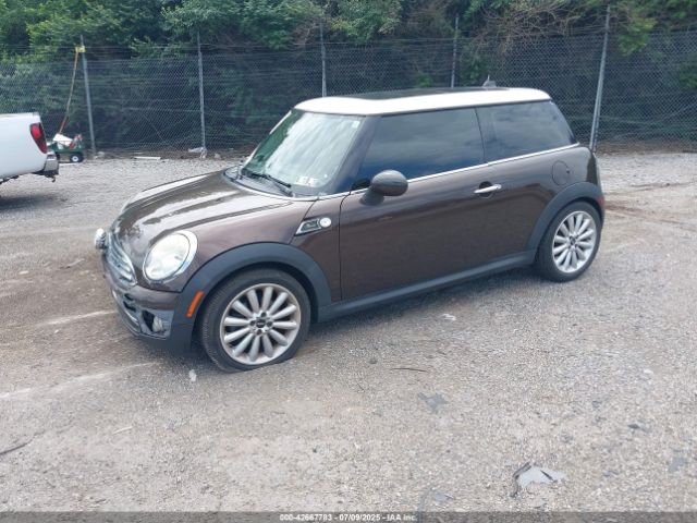 2010 MINI COOPER WMWMF3C55ATZ23127 Photo 1