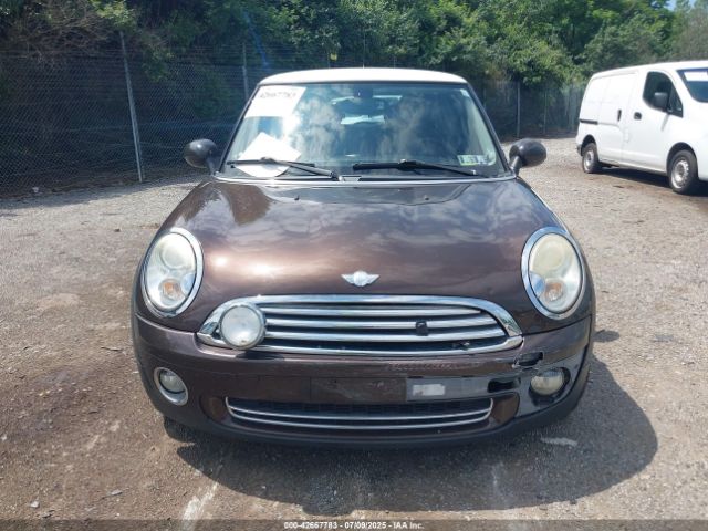 2010 MINI COOPER WMWMF3C55ATZ23127 Photo 5
