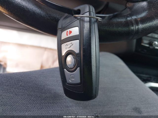 2017 BMW X3 5UXWX9C32H0T16526 Photo 10