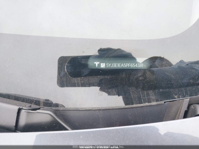 2023 TESLA MODEL 3 5YJ3E1EA5PF654381 Photo 8