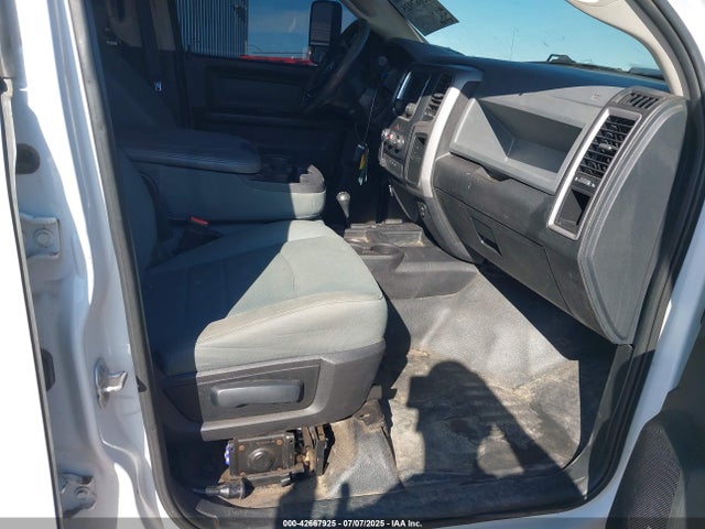3C6UR5CL0HG529652 RAM 2500