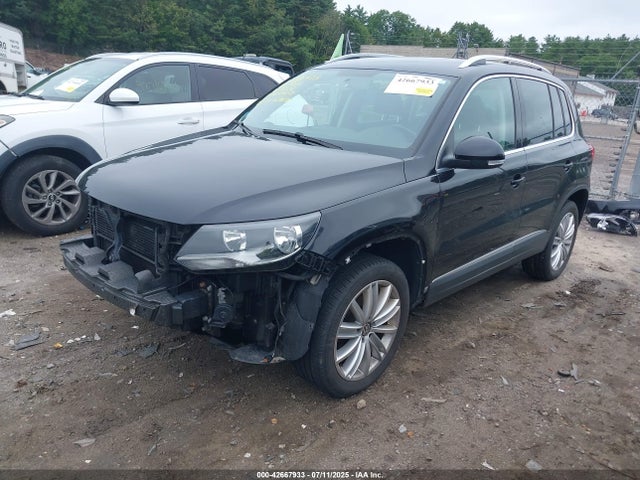 WVGBV7AX4FW552035 Volkswagen 2015