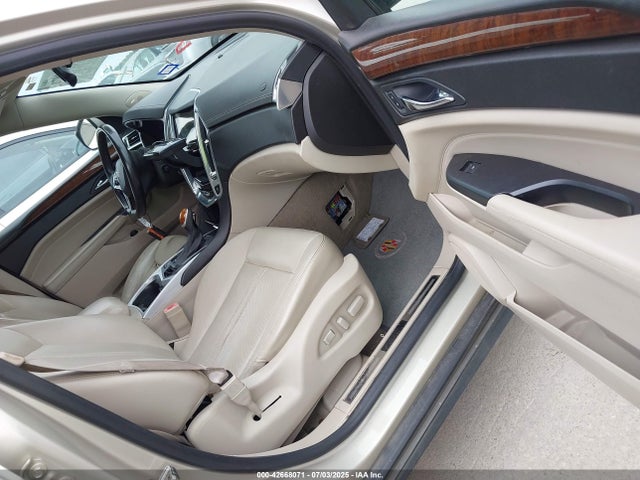 2013 CADILLAC SRX 3GYFNCE32DS556352 Photo 4