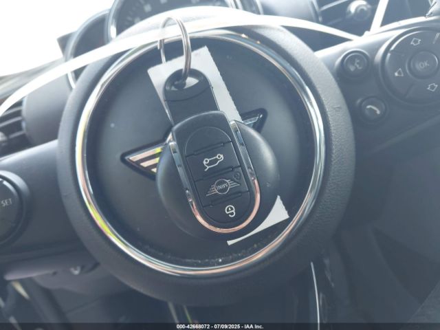 2019 MINI CLUBMAN WMWLN5C53K2E34794 Photo 10