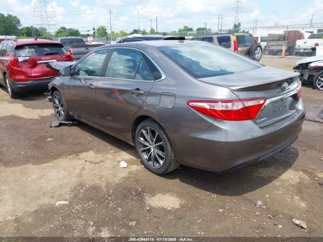 2015 TOYOTA CAMRY 4T1BF1FK8FU022458 Photo 2
