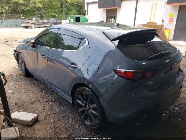 2021 MAZDA MAZDA3 HATCHBACK JM1BPBNY6M1320437 Photo 2