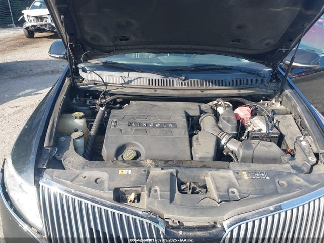 Продаж на аукціоні авто 2015 Lincoln Mkt Livery, vin: 2LMHJ5NK8FBL03462, номер лоту: 42668301