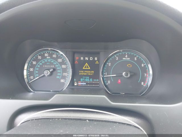 2012 JAGUAR XF SAJWA0FB9CLS44332 Photo 6