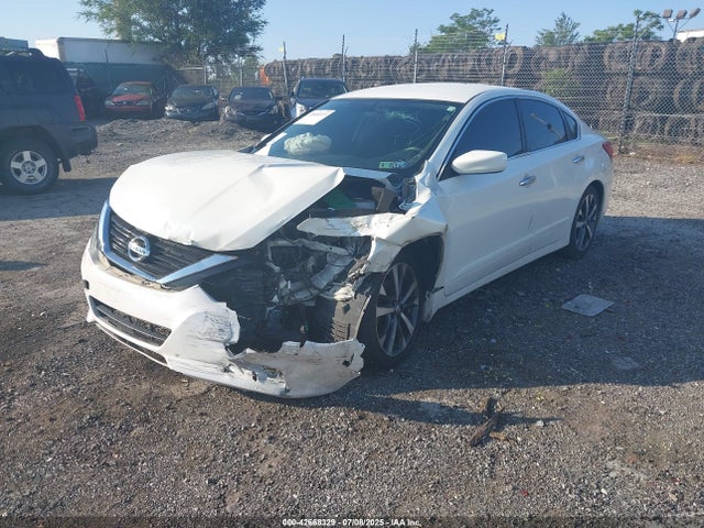Nissan 2016 2016 1N4AL3AP1GC189104 Image 2
