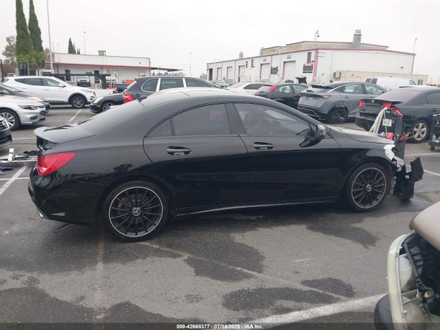WDDSJ4GB7GN375827 Mercedes-Benz 2016