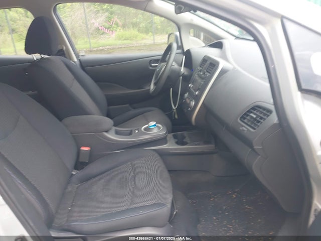 1N4BZ0CP9HC300787 Nissan 2017