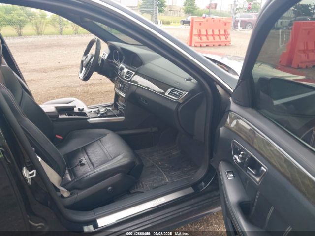 2014 MERCEDES-BENZ E 63 AMG WDDHF7GB8EA956044 Photo 4