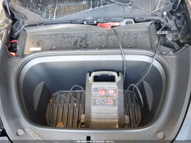 Tesla 2024 2024 7SAYGDEE8RA235089 Image 10