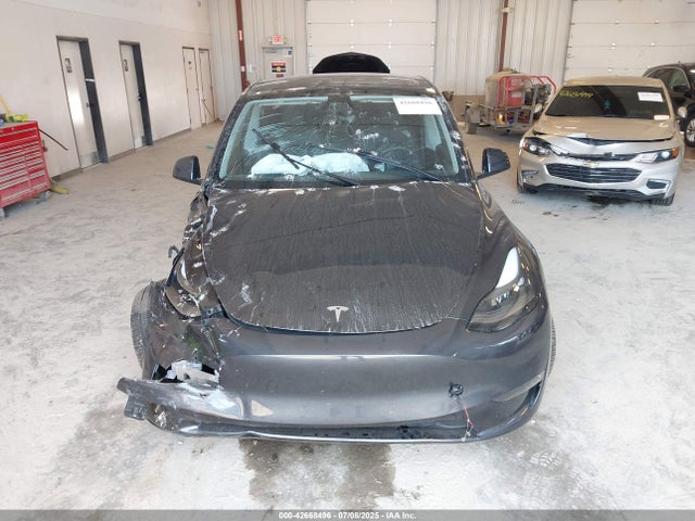 Tesla 2024 2024 7SAYGDEE8RA235089 Image 12