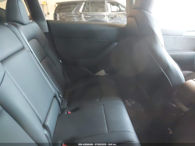 Tesla 2024 2024 7SAYGDEE8RA235089 Image 8