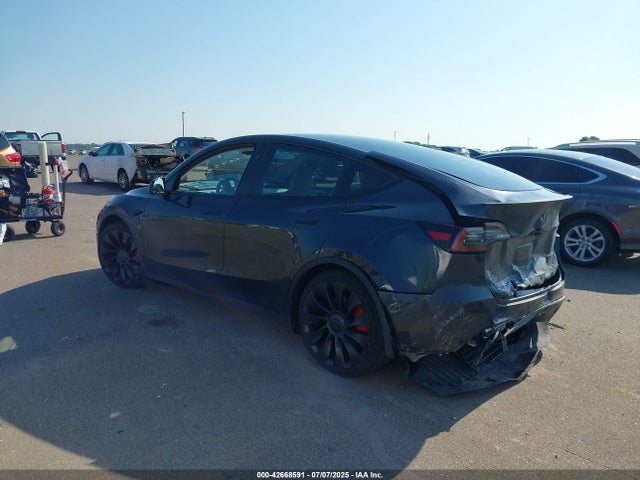 7SAYGDEF8RF020386 Tesla Model Y
